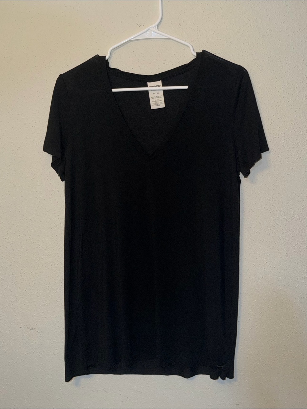 PINK Victoria’s Secret Black V-Neck Short Sleeve Tee